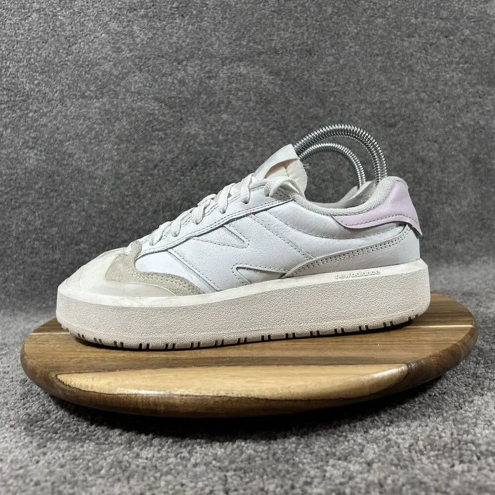 New Balance CT302 CT302SP Women’s Size 8 White Pink Leather Casual Shoes Used